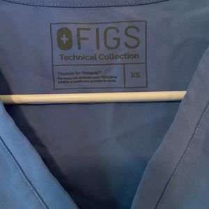 FIGS Catarina one pocket scrub top XS